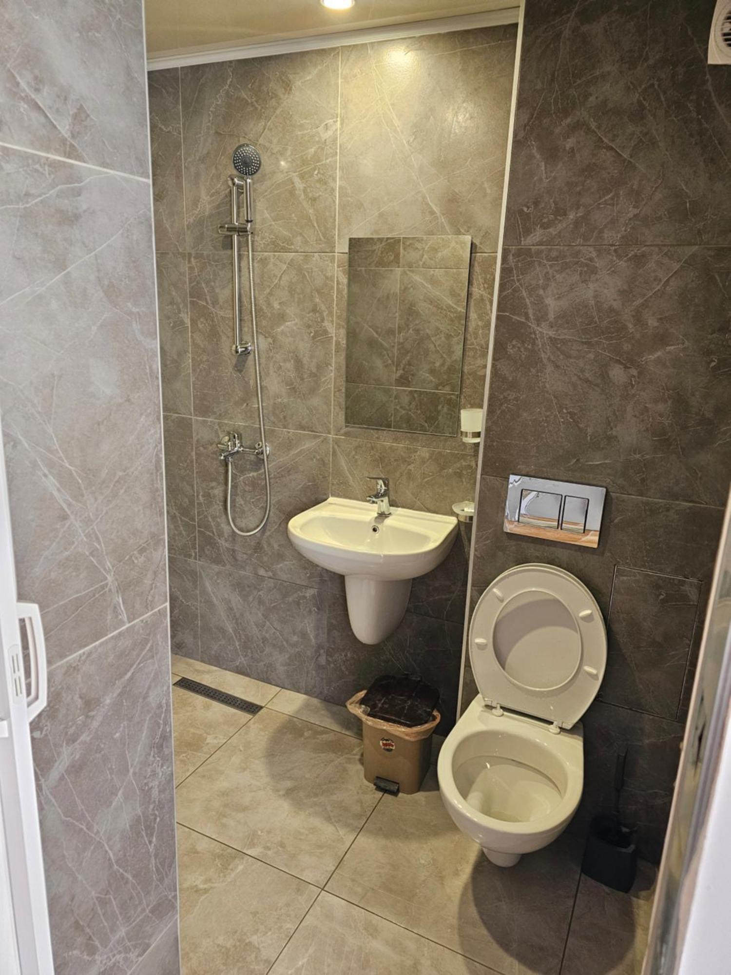 קרנבו Hotel Phoenix מראה חיצוני תמונה